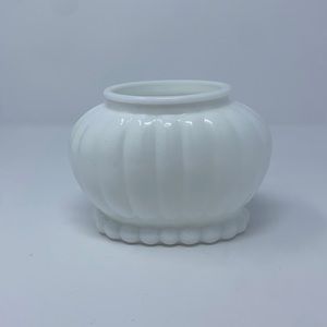 Milkglass Vase